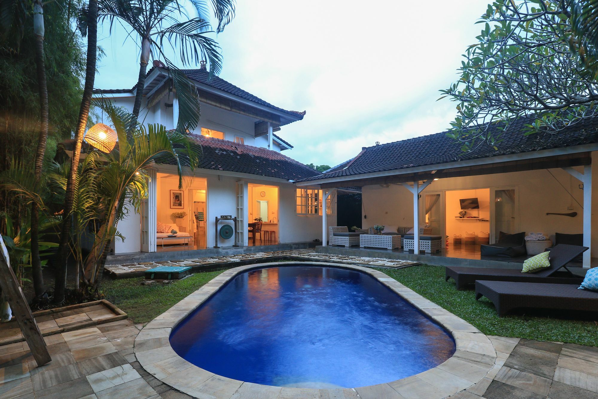 Villa Amalfi Seminyak Eksteriør bilde